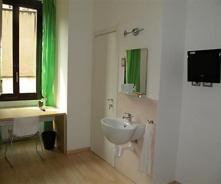 Le Tre Torri Hotel Mediolan Zewnętrze zdjęcie
