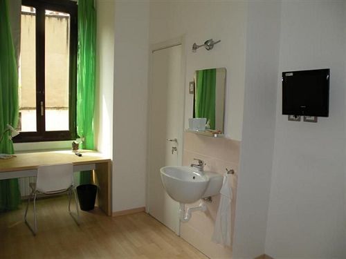 Le Tre Torri Hotel Mediolan Zewnętrze zdjęcie